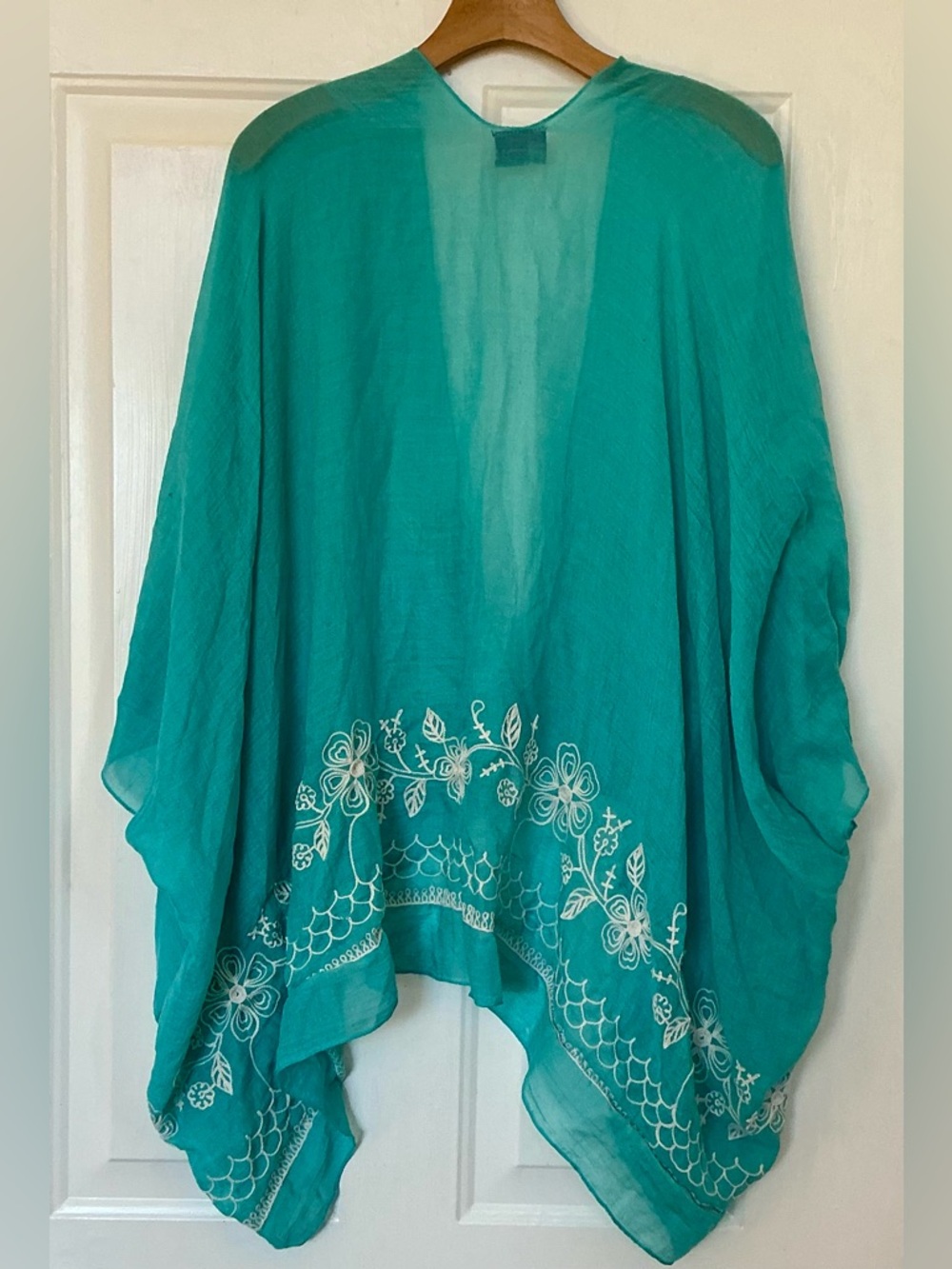 Turquoise Embroidered Open-Front Cape - Picture 4 of 6